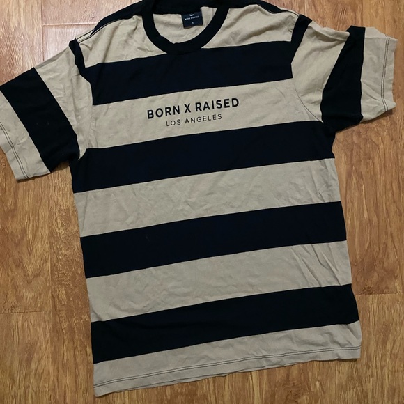 Born X raised Los Angeles. Small size - Picture 3 of 5